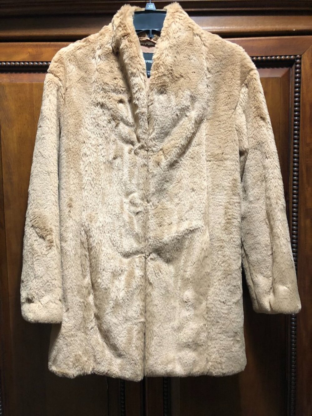 Express NWT Tan Camel Faux Fur Coat Jacket XS